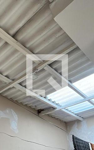 Casa à venda com 56m², 2 quartos e 1 vagaÁrea de Serviço