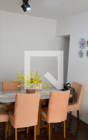 Apartamento à venda com 102m², 3 quartos e 1 vaga Apartamento à venda com 102m², 3 quartos e 1 vagaSala