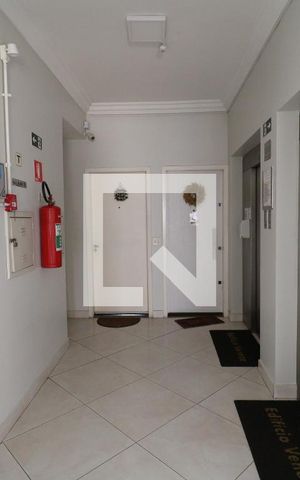 Apartamento à venda com 65m², 2 quartos e 1 vagaEntrada