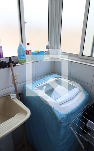 Apartamento à venda com 65m², 2 quartos e 1 vagaÁrea de Serviço