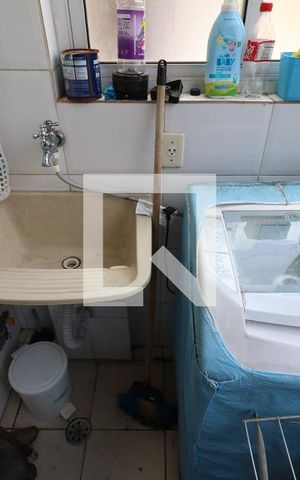 Apartamento à venda com 65m², 2 quartos e 1 vagaÁrea de Serviço