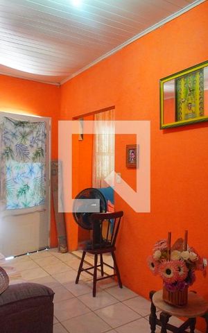 Casa à venda com 120m², 1 quarto e 2 vagas Casa à venda com 120m², 1 quarto e 2 vagasSala 1