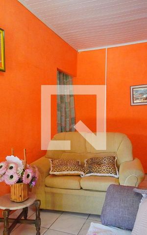 Casa à venda com 120m², 1 quarto e 2 vagas Casa à venda com 120m², 1 quarto e 2 vagasSala 1