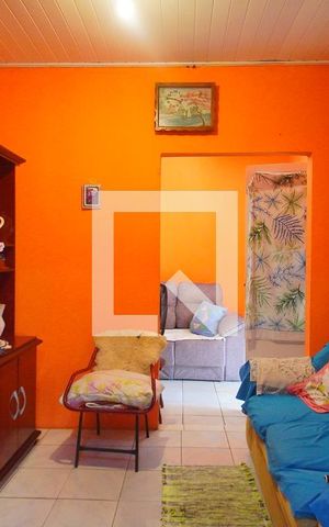 Casa à venda com 120m², 1 quarto e 2 vagas Casa à venda com 120m², 1 quarto e 2 vagasSala 1
