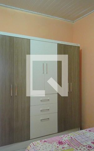 Casa à venda com 120m², 1 quarto e 2 vagas Casa à venda com 120m², 1 quarto e 2 vagasQuarto 1