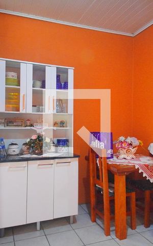 Casa à venda com 120m², 1 quarto e 2 vagas Casa à venda com 120m², 1 quarto e 2 vagasCozinha