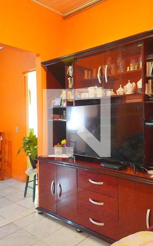 Casa à venda com 120m², 1 quarto e 2 vagas Casa à venda com 120m², 1 quarto e 2 vagasSala 1