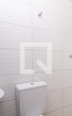 Studio para alugar com 14m², 1 quarto e sem vaga Studio para alugar com 14m², 1 quarto e sem vagaBanheiro