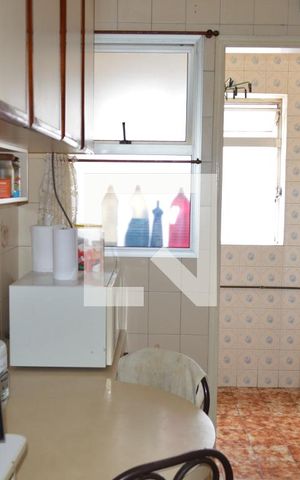 Apartamento à venda com 56m², 2 quartos e 1 vagaCozinha