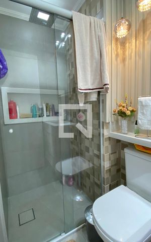 Apartamento à venda com 63m², 2 quartos e 1 vagaBanheiro da Suíte 1