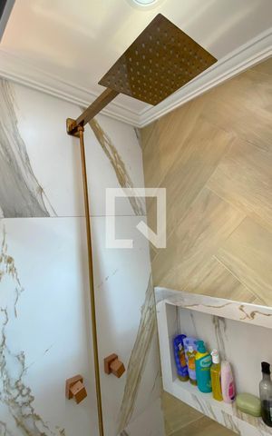 Apartamento à venda com 63m², 2 quartos e 1 vagaBanheiro Corredor