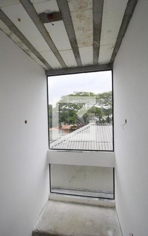 Casa para alugar com 377m², 4 quartos e 5 vagasAcesso 2 Piso