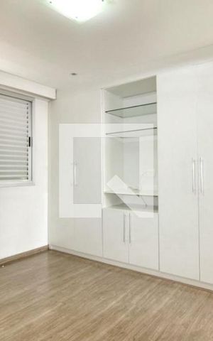 Apartamento à venda com 120m², 4 quartos e 2 vagas Apartamento à venda com 120m², 4 quartos e 2 vagasQuarto 2