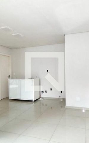 Apartamento à venda com 120m², 4 quartos e 2 vagas Apartamento à venda com 120m², 4 quartos e 2 vagasSala