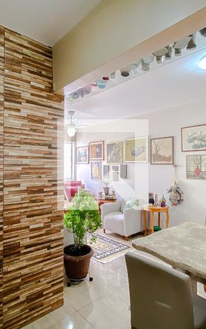 Apartamento à venda com 59m², 2 quartos e 1 vagaSala