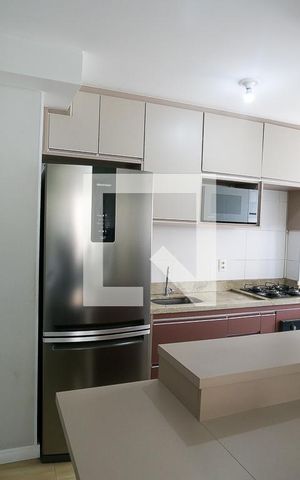 Apartamento para alugar com 41m², 2 quartos e sem vagacozinha / serviço