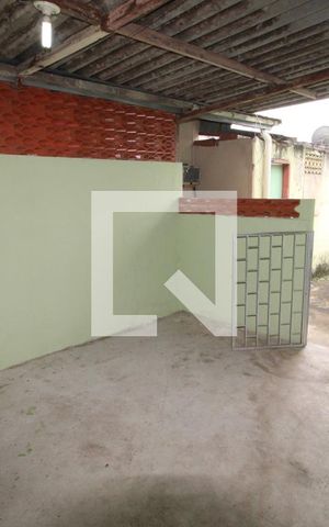Casa à venda com 60m², 2 quartos e sem vagaÁrea de Serviço