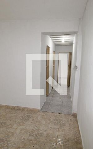 Casa à venda com 60m², 2 quartos e sem vagaCorredor