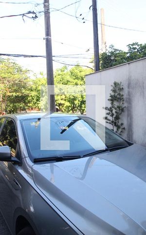 Casa de condomínio para alugar com 250m², 4 quartos e 1 vaga Casa de condomínio para alugar com 250m², 4 quartos e 1 vagaGaragem