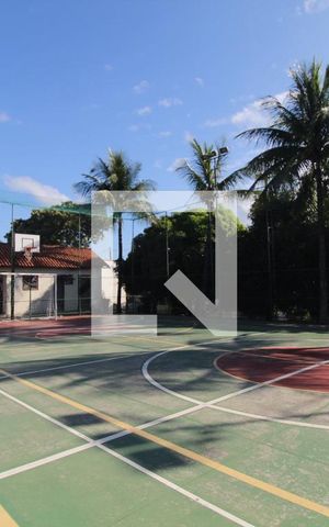 Casa de condomínio para alugar com 250m², 4 quartos e 1 vaga Casa de condomínio para alugar com 250m², 4 quartos e 1 vagaQuadra Esportiva