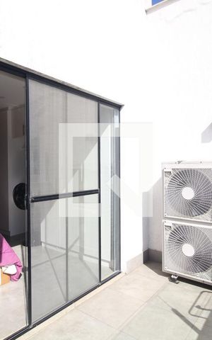 Casa de condomínio para alugar com 250m², 4 quartos e 1 vaga Casa de condomínio para alugar com 250m², 4 quartos e 1 vagaSuíte 2