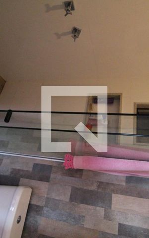 Casa de condomínio para alugar com 250m², 4 quartos e 1 vaga Casa de condomínio para alugar com 250m², 4 quartos e 1 vagaBanheiro da suíte 3
