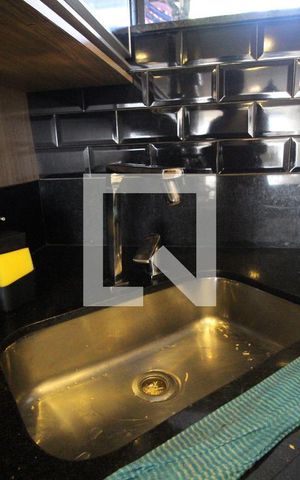 Casa de condomínio para alugar com 250m², 4 quartos e 1 vaga Casa de condomínio para alugar com 250m², 4 quartos e 1 vagaCozinha