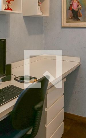 Apartamento à venda com 115m², 3 quartos e 1 vaga Apartamento à venda com 115m², 3 quartos e 1 vagaEscritório