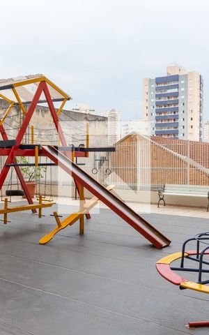 Apartamento à venda com 115m², 3 quartos e 1 vaga Apartamento à venda com 115m², 3 quartos e 1 vagaÁrea comum - Playground