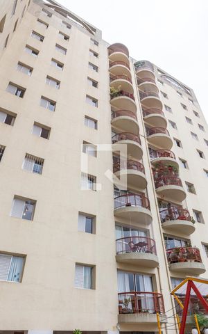Apartamento à venda com 115m², 3 quartos e 1 vaga Apartamento à venda com 115m², 3 quartos e 1 vagaFachada