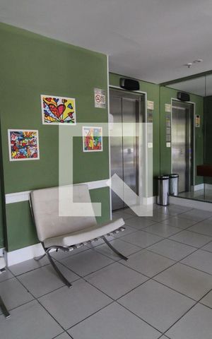 Apartamento à venda com 75m², 2 quartos e 1 vaga Apartamento à venda com 75m², 2 quartos e 1 vagaHall de entrada