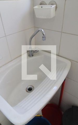 Apartamento à venda com 75m², 2 quartos e 1 vaga Apartamento à venda com 75m², 2 quartos e 1 vagaCozinha e Área de Serviço
