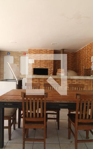 Apartamento à venda com 75m², 2 quartos e 1 vaga Apartamento à venda com 75m², 2 quartos e 1 vagaÁrea comum - Churrasqueira