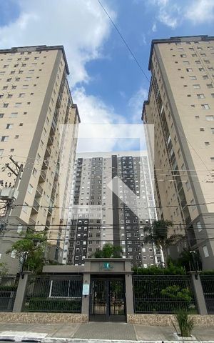 Apartamento à venda com 50m², 2 quartos e 1 vaga Apartamento à venda com 50m², 2 quartos e 1 vagaFachada