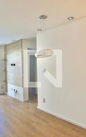 Apartamento à venda com 50m², 2 quartos e 1 vaga Apartamento à venda com 50m², 2 quartos e 1 vagaSala