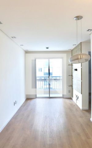 Apartamento à venda com 50m², 2 quartos e 1 vaga Apartamento à venda com 50m², 2 quartos e 1 vagaSala