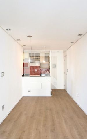 Apartamento à venda com 50m², 2 quartos e 1 vaga Apartamento à venda com 50m², 2 quartos e 1 vagaSala