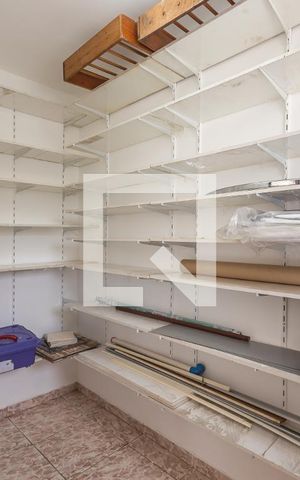Apartamento para alugar com 130m², 3 quartos e 1 vagaÁrea de Serviço - Quarto