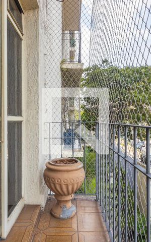 Apartamento para alugar com 130m², 3 quartos e 1 vagaVaranda