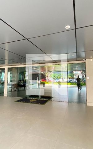 Apartamento para alugar com 79m², 3 quartos e 1 vagaFachada