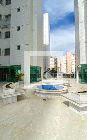 Apartamento para alugar com 79m², 3 quartos e 1 vagaÁrea comum - Piscina