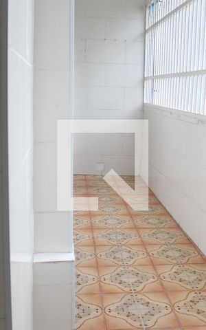 Casa para alugar com 40m², 1 quarto e 1 vagaÁrea de Serviço