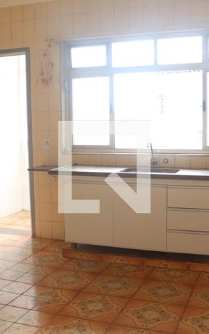 Casa para alugar com 40m², 1 quarto e 1 vagaCozinha