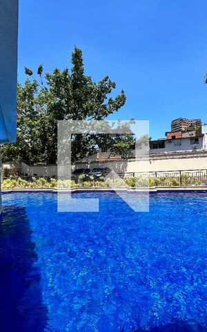 Studio para alugar com 34m², 1 quarto e 1 vaga Studio para alugar com 34m², 1 quarto e 1 vagaÁrea comum - Piscina