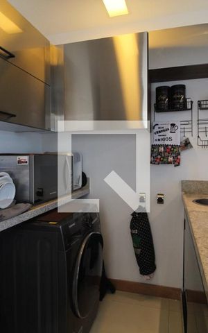 Studio para alugar com 34m², 1 quarto e 1 vaga Studio para alugar com 34m², 1 quarto e 1 vagaCozinha