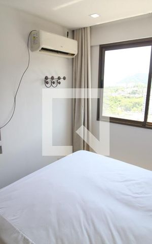 Studio para alugar com 34m², 1 quarto e 1 vaga Studio para alugar com 34m², 1 quarto e 1 vagaQuarto
