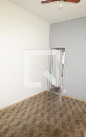 Casa à venda com 144m², 2 quartos e 1 vagaSala 