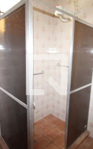 Casa à venda com 144m², 2 quartos e 1 vagaBanheiro social 