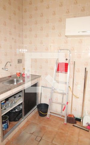 Casa à venda com 144m², 2 quartos e 1 vagaCozinha 