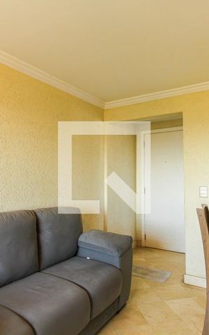 Apartamento à venda com 64m², 2 quartos e 1 vaga Apartamento à venda com 64m², 2 quartos e 1 vagaSala